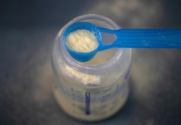 Du lait infantile en poudre le 29 janvier 2026 à Quimper