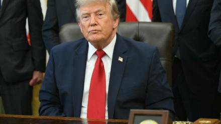 Le président américain dans le Bureau ovale de la Maison Blanche, le 13 juillet 2026 à Washington