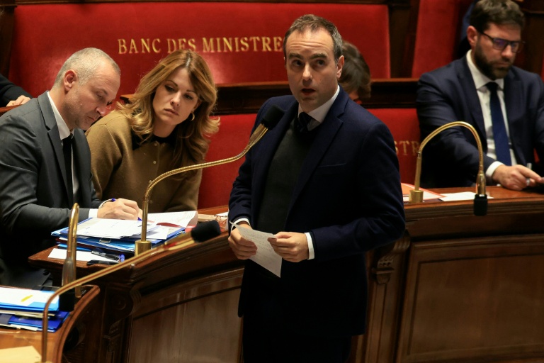 Le Premier ministre Sébastien Lecornu le 18 novembre 2025 à l'Assemblée nationale à Paris