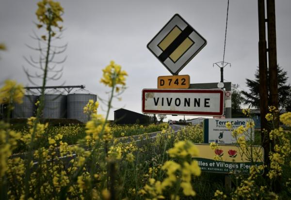 Le corps d'une femme de 28 ans disparue il y a près d'un mois autour de Vivonne (Vienne), où cette adepte du trail était partie courir, a été retrouvé mais son décès demeure inexpliqué à ce stade selon le parquet