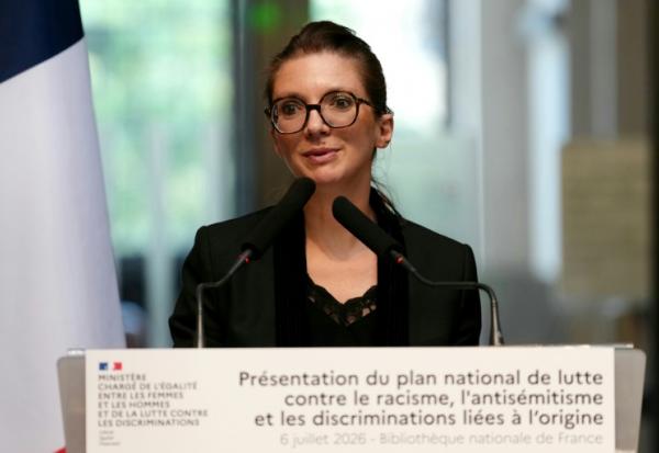 Aurore Bergé, ministre déléguée à la lutte contre les discriminations, lors de la présentation du nouveau plan national de lutte contre le racisme, l'antisémitisme et les discriminations fondées sur l'origine, le 6 juillet 2026 à Paris