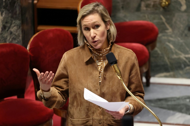 Laure Miller, députée du groupe Ensemble pour la République, s'exprime lors d'un débat parlementaire à l'Assemblée nationale, à Paris, le 26 janvier 2026