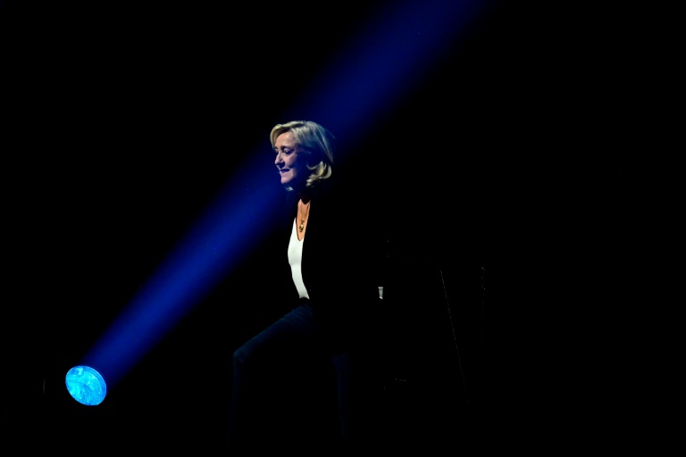 Marine Le Pen le 1er mai 2026, à Mâcon en Saône-et-Loire