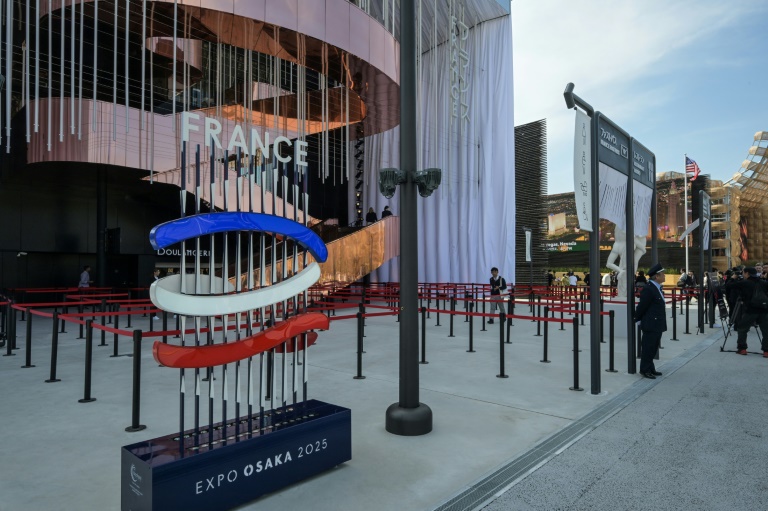 Le pavillon français à l'exposition universelle d'Osaka (Japon), le 13 avril 2025