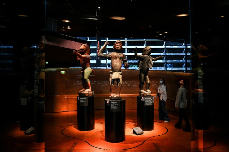 Les statues des Œuvres des trésors royaux d'Abomey exposées puis restituées au Bénin, au Musée du quai Branly à Paris le 10 septembre 2021