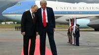 Le président américain Donald Trump et le président russe Vladimir Poutine sur la base militaire Elmendorf-Richardson en Alaska, le 15 août 2025