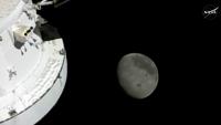 Capture d'image de la retransmission vidéo de la Nasa du survol de la Lune réalisé par la mission Artémis II, le 6 avril 2026