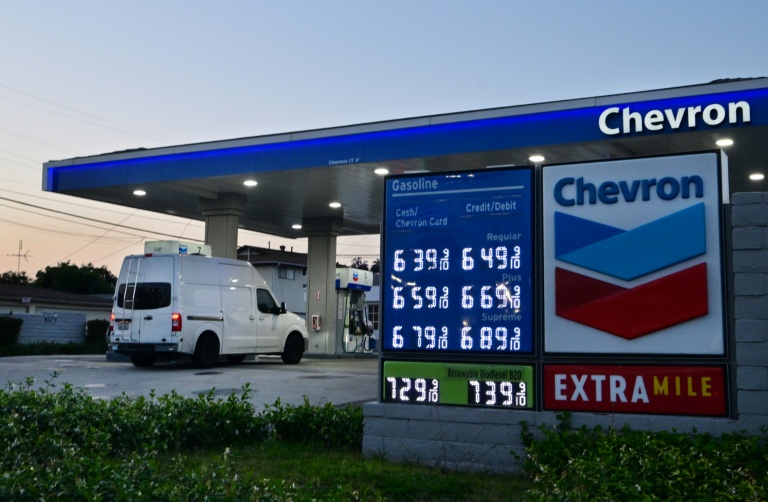 Une station-service à Monterey Park, en Californie, le 30 avril 2026