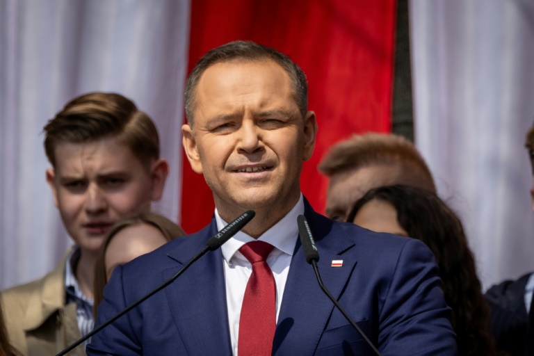 Le candidat nationaliste à la présidentielle en Pologne, Karol Nawrocki, le 25 mai 2025 à Varsovie