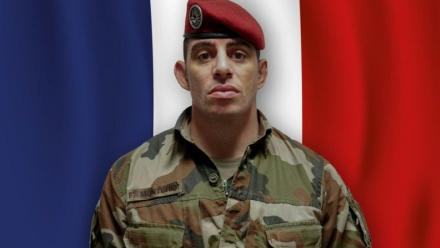 Le sergent-chef Florian Montorio, rattaché au 17e régiment du génie parachutiste de Montauban, dans le sud-ouest de la France, a été tué samedi dans le Sud du Liban, dans une embuscade contre des Casques bleus