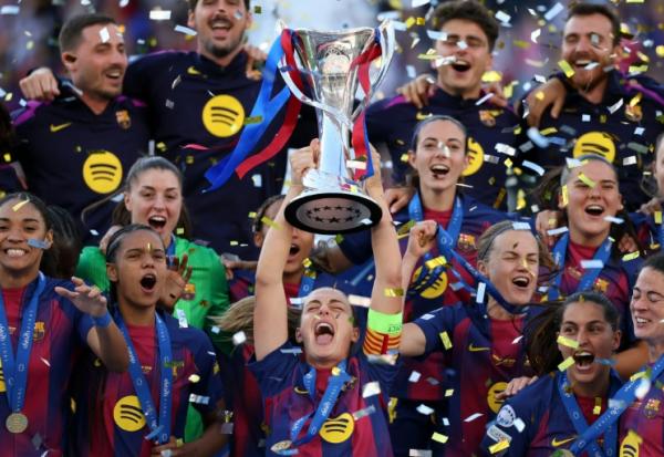 Les Barcelonaises sacrées championnes d'Europe après leur succès contre l'OL Lyonnes en finale, le 23 mai 2026 à Oslo