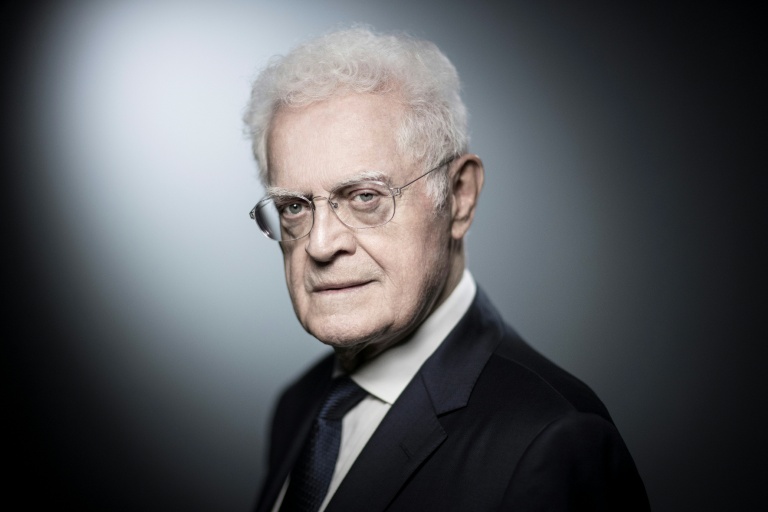 L'ancien Premier ministre socialiste Lionel Jospin pose le 16 mai 2018 à Paris
