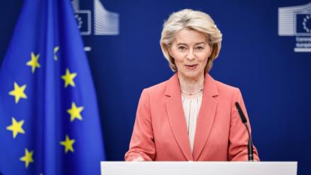 La présidente de la Commission européenne Ursula von der Leyen, à Bruxelles, le 27 février 2026