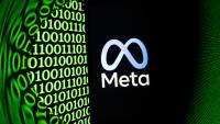 Logo Meta sur un smartphone à Mulhouse, le 11 février 2026.