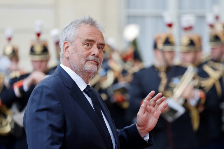 Le metteur en scène Luc Besson au palais de l'Elysée, le 6 mai 2024 à Paris