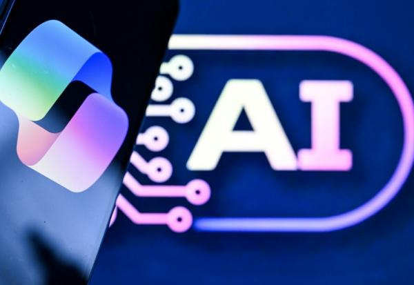 Microsoft a dévoilé mardi à San Francisco ses propres modèles d'intelligence artificielle de pointe, étape pour réduire sa dépendance au créateur de ChatGPT, ainsi que des prototypes d'appareils conçus pour faire tourner des agents IA plutôt que des applications