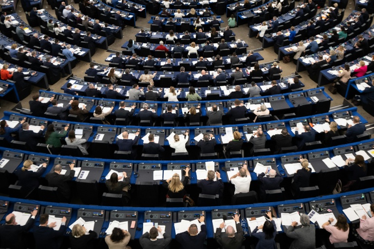 Les eurodéputés votent mercredi le règlement sur les retours des migrants déboutés du droit d'asile, un volet controversé de la politique migratoire européenne