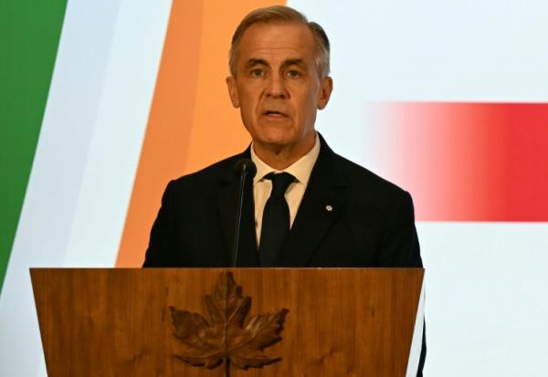 Le Premier ministre canadien Mark Carney s'exprime lors du Forum Canada-Inde à l'hôtel Taj Mahal Palace de Bombay, le 28 février 2026