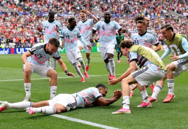 La joie des Belges après leur qualification pour les 8e de finale du Mondial contre le Sénégal, le 1er juillet 2026 à Seattle
