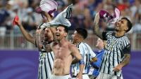 L'Argentine de Lionel Messi fête sa victoire contre la Suisse et sa qualification en demi-finale du Mondial, le 11 juillet 2026 à Kansas City