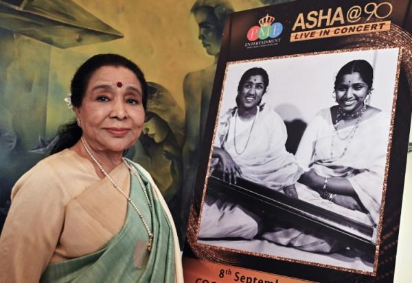 La chanteuse de Bollywood, Asha Bhosle, à Bombay le 8 août 2023
