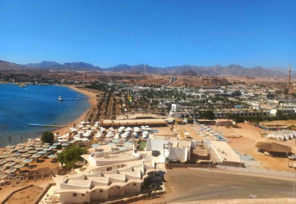 La ville de Charm el-Cheikh, sur la mer Rouge, où des pourparlers entre responsables israéliens et du Hamas se déroulent, le 7 octobre 2025 en Egypte