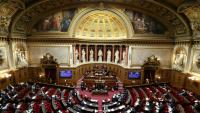 Le gouvernement entame lundi au Sénat une course parlementaire pour élargir cette semaine le corps électoral des provinciales en Nouvelle-Calédonie