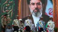 Des soldats de l'armée iranienne devant un portrait du guide suprême iranien, l'ayatollah Mojataba Khamenei, lors d'un rassemblement de solidarité et de soutien au nouveau guide suprême iranien, l'ayatollah Mojataba Khamenei, le 29 avril 2026 à Téhéran