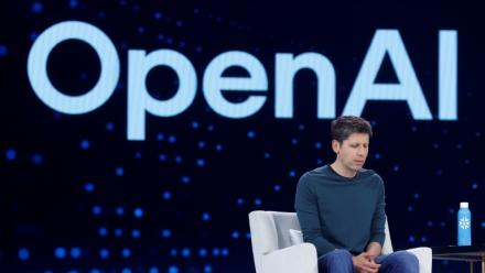 Le cofondateur et dirigeant d'OpenAI, Sam Altman, le 2 juin 2025 à San Francisco, Californie