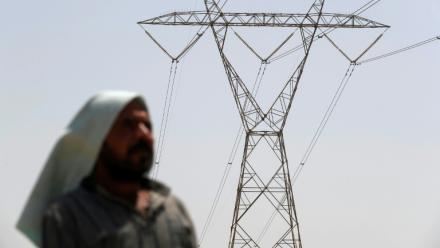 Ligne à haute tension près de Hilla, dans le centre de l'Irak, le 10 août 2025