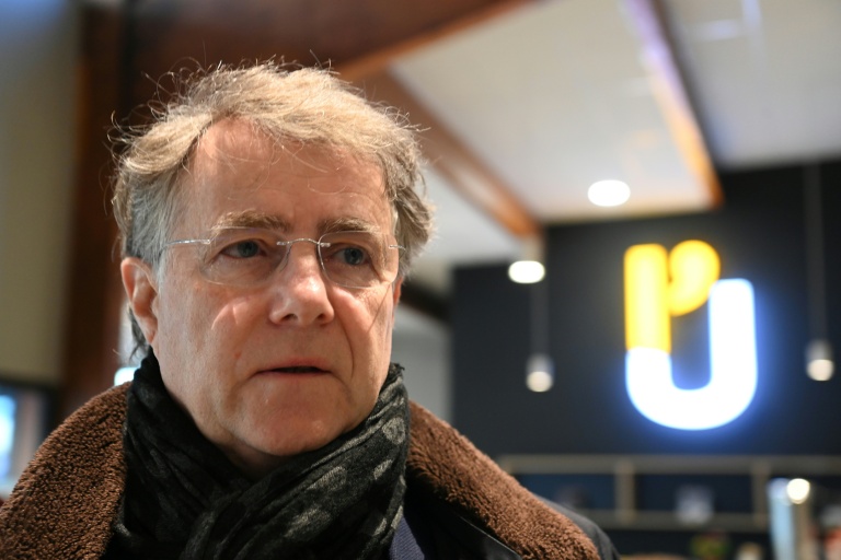 Le maire d'Orléans Serge Grouard le 15 décembre 2025 à Saint-Jean-de-la-Ruelle, dans le Loiret