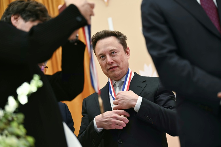 Elon Musk reçoit une médaille scientifique à Washington, le 8 octobre 2026
