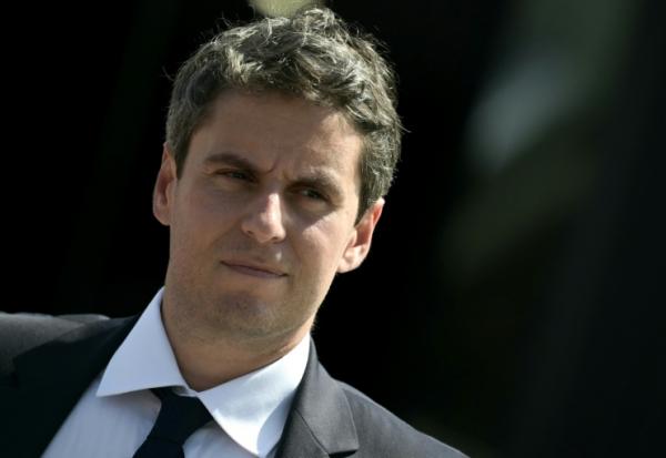 Le candidat à la présidentielle et patron de Renaissance Gabriel Attal visite le salon Eurosatory, le 16 juin 2026 à Villepinte, près de Paris