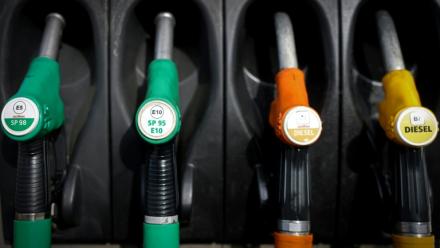 Une station-service à Montélimar, dans le sud de la France, le 8 mai 2026