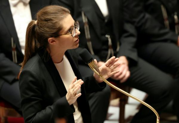 La ministre déléguée chargée de la Lutte contre les discriminations Autore Bergé à l'Assemblée nationale le 14 avril 2026