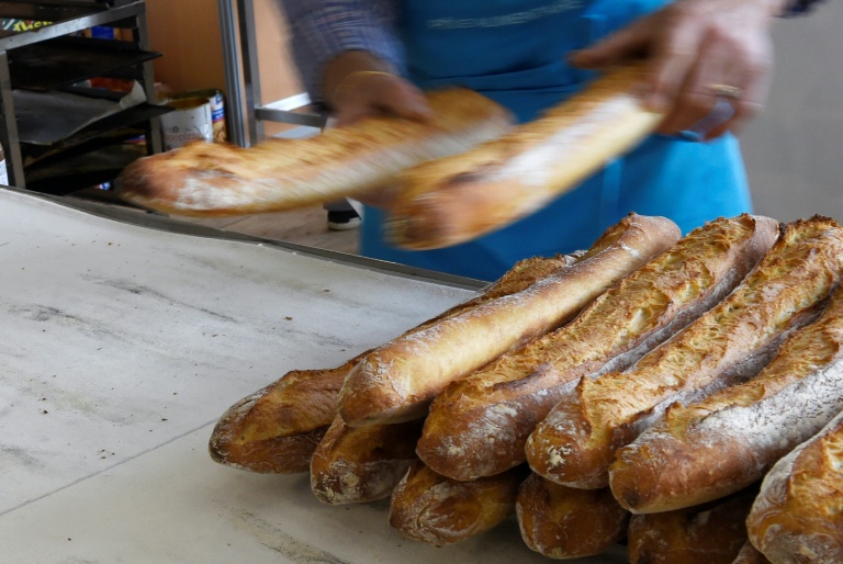 Un artisan boulanger ou fleuriste peut ouvrir sa boutique le 1er mai sans faire travailler ses salariés