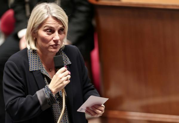 La ministre de la Santé Stéphanie Rist s'exprime à l'Assemblée nationale le 29 octobre 2025 à Paris