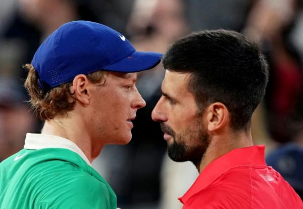 Jannik Sinner, vainqueur de Novak Djokovic, en demi-finales de Roland-Garros, le 6 juin 2025