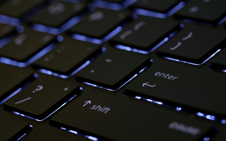 Empreintes digitales, clés d'accès, reconnaissance faciale: alors que les alternatives aux mots de passe se multiplient, la fin de ce mode de connexion, souvent annoncée, se heurte aux habitudes du grand public