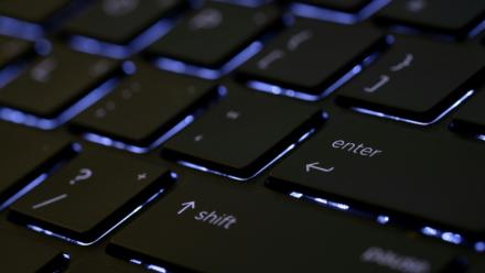 Empreintes digitales, clés d'accès, reconnaissance faciale: alors que les alternatives aux mots de passe se multiplient, la fin de ce mode de connexion, souvent annoncée, se heurte aux habitudes du grand public