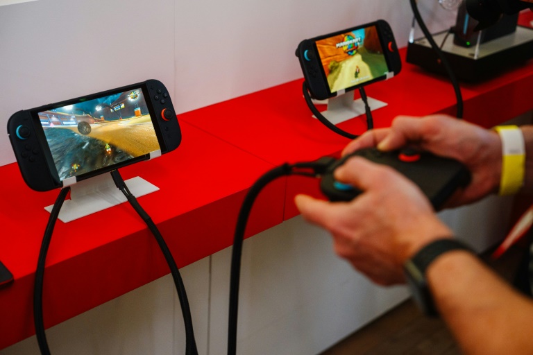 Le jeu Mariokart World de la nouvelle console de jeux vidéo Nintendo Switch 2 lors de sa présentation à Paris, le 2 avril 2025