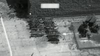 Cette capture d'écran prise le 22 juillet 2026 depuis une vidéo fournie par le Central Command (CENTCOM) américain le 21 juillet 2026 montre les Etats-Unis lançant des frappes de précision sur des cibles militaires iraniennes, selon l'armée. 