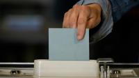 Les électeurs de la première circonscription du Tarn-et-Garonne votent dimanche lors d'une législative partielle pour départager Pierre-Henri Carbonnel, candidat UDR soutenu par le RN, et Cathie Bourdoncle, candidate socialiste