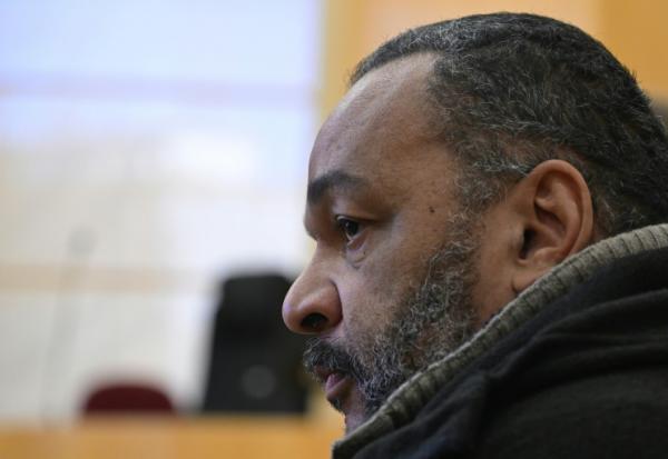 Dieudonné M'bala M'bala le 8 janvier 2023 au tribunal de Rennes