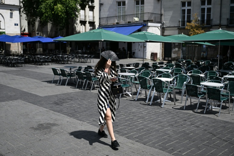 Dans une rue de Nantes, dans l'ouest de la France, le 23 juin 2026
