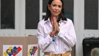 La cheffe de l'opposition au Venezuela, Maria Corina Machado, dans un bureau de vote lors de l'élection présidentielle, à Caracas, le 28 juillet 2024