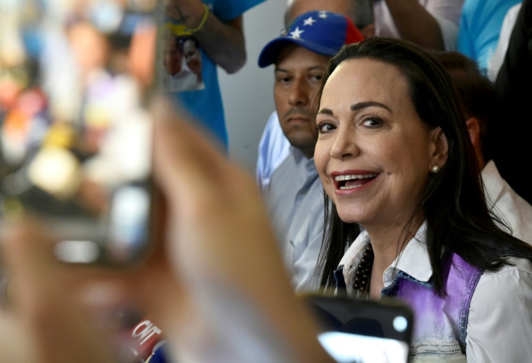 La cheffe de l'opposition vénézuélienne Maria Corina Machado lors d'un rassemblement de campagne du candidat à la présidence Edmundo Gonzalez Urrutia, à Barinas, au Venezuela, le 6 juillet 2024