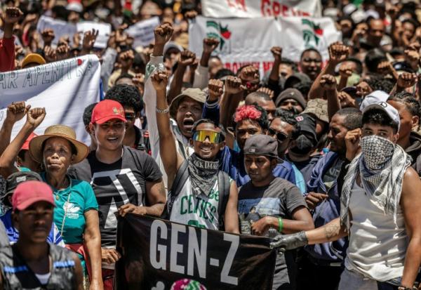 Image du photographe Luis Tato lors du soulèvement de la Gen Z malgache, à Antananarivo le 13 octobre 2025