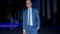 Le patron du journal américain New York Times, Arthur Gregg Sulzberger, après son discours au congrès mondial des médias à Marseille, le 1er juin 2026