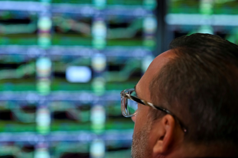 Un opérateur à la Bourse de New York le 12 mai 2025
